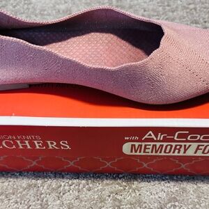 Skechers Pink Flats Comfortable Loafers